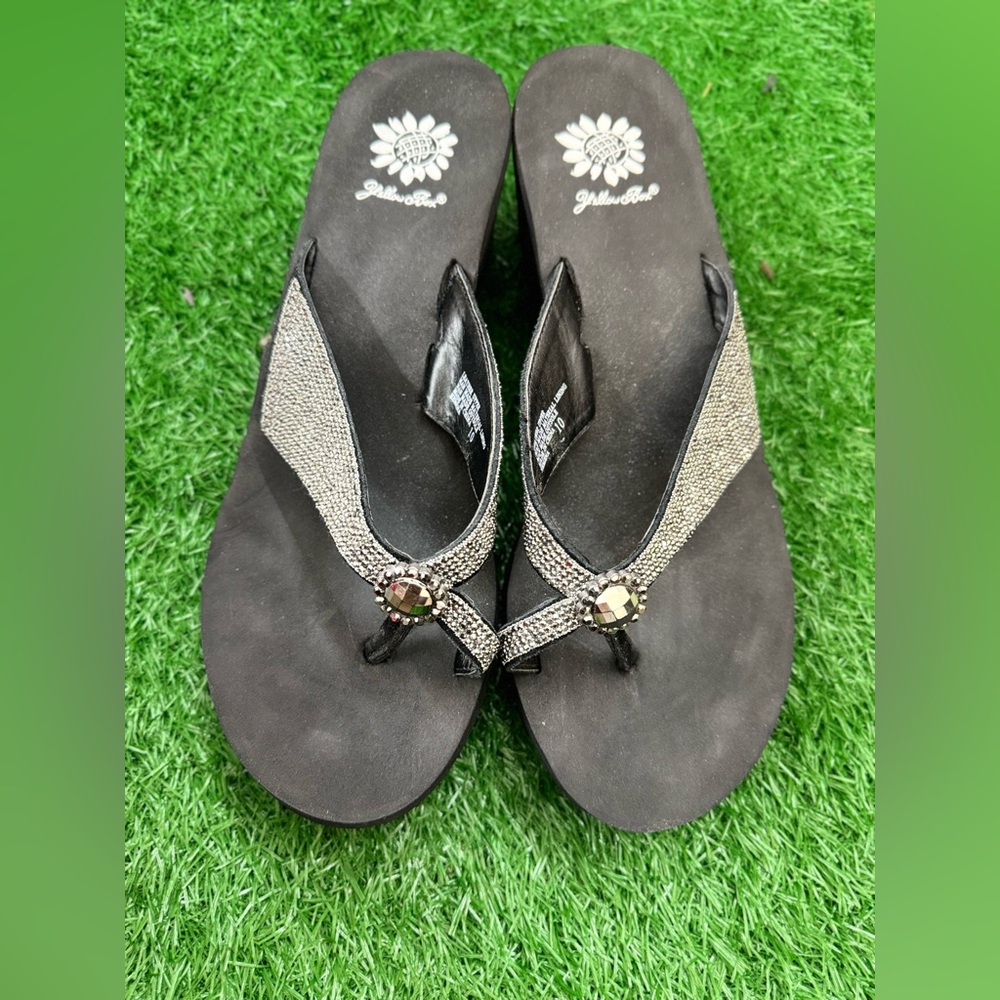 Yellow Box Ladies Slippers Size‎ 10